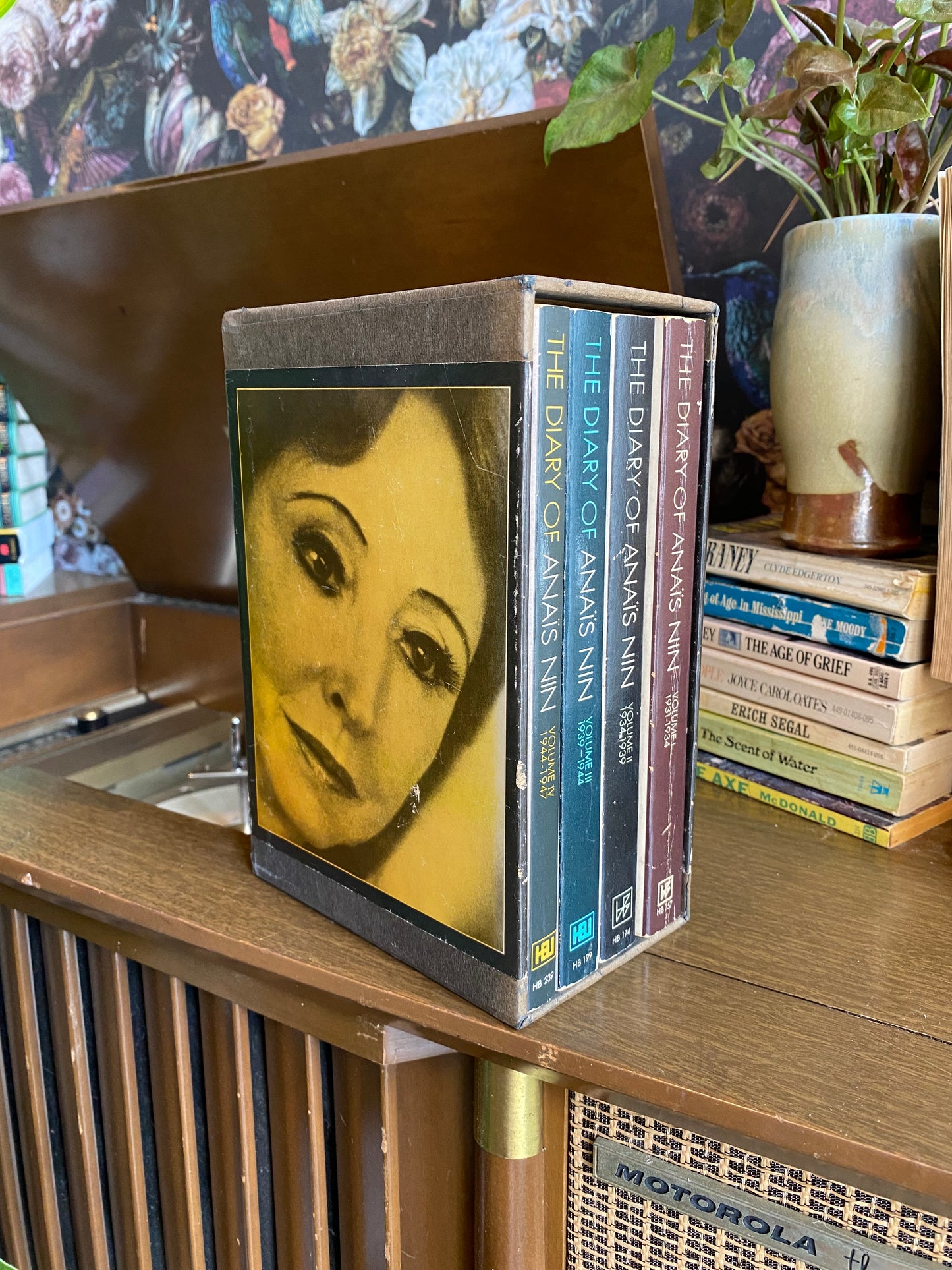 Diary of Anais Nin Box Set (4 Books)